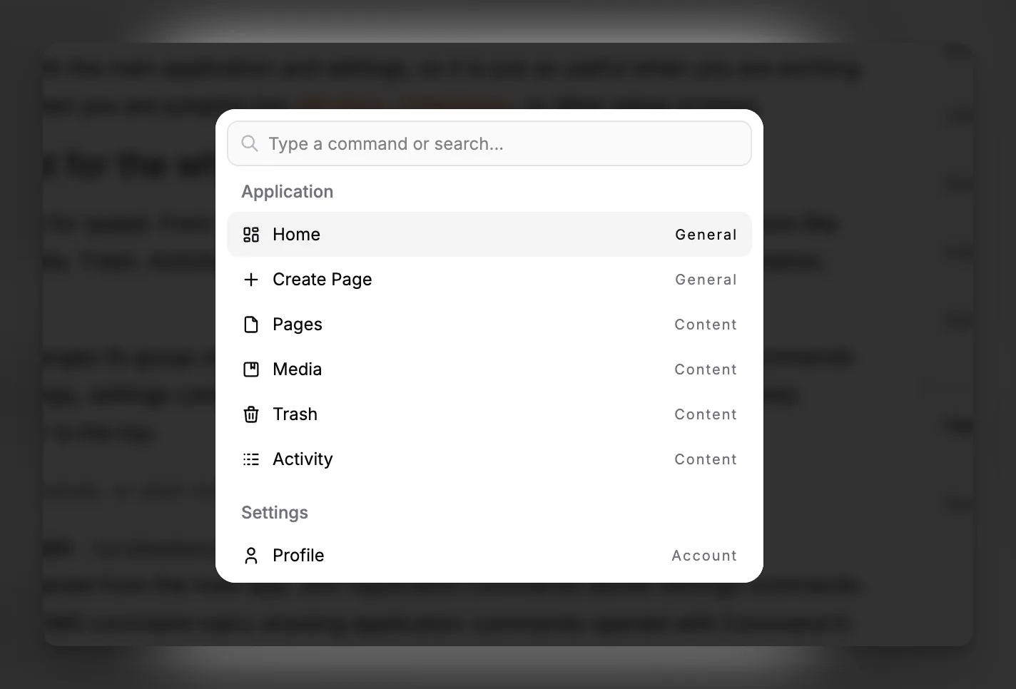Menu comandi di Paragraph CMS che mostra i comandi dell'applicazione aperti con Command K.