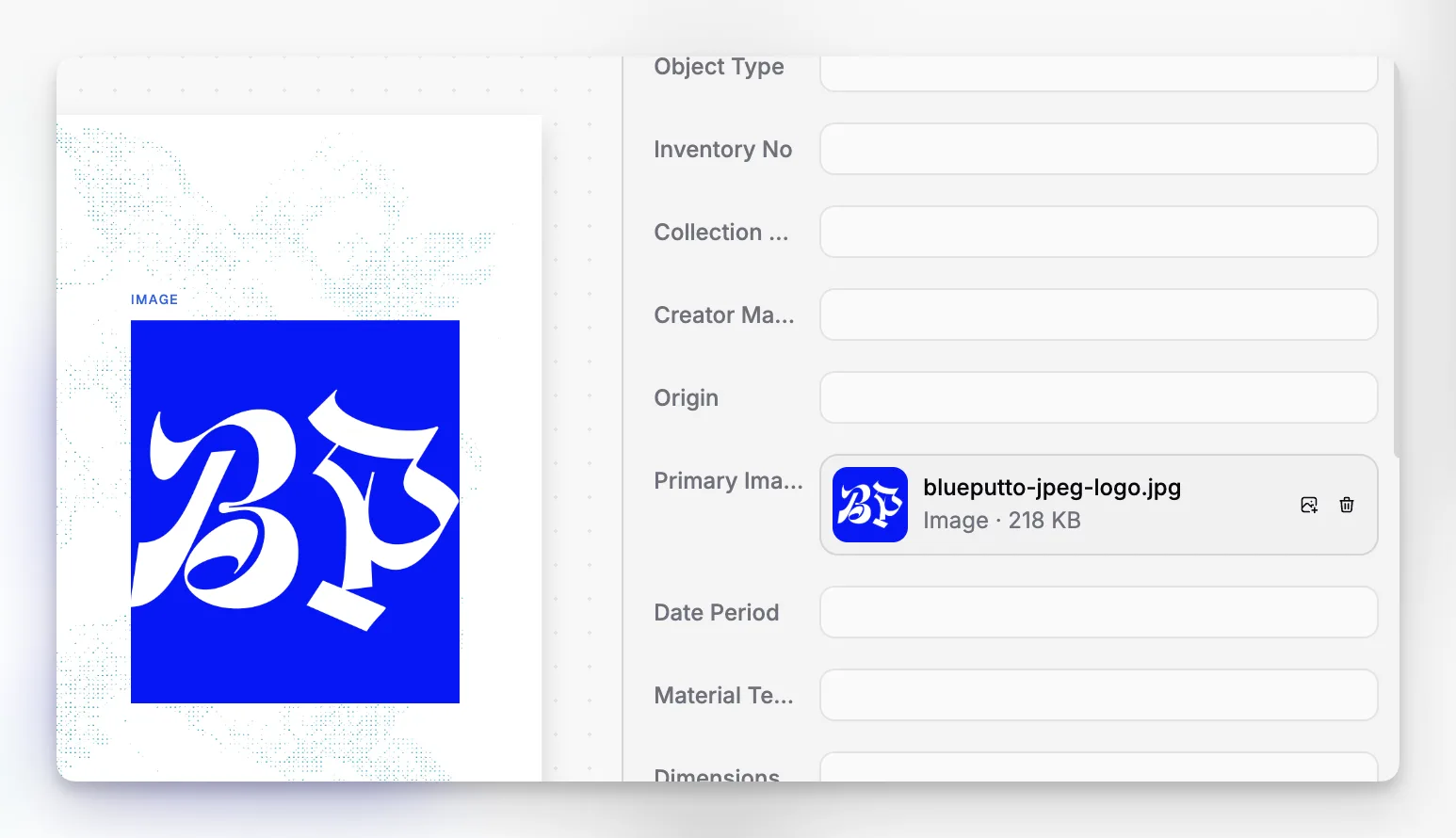 Blueputto-Elementbild-Uploadfeld und Vorlagen-Asset-Workflow für wiederverwendbare visuelle Ausgaben.